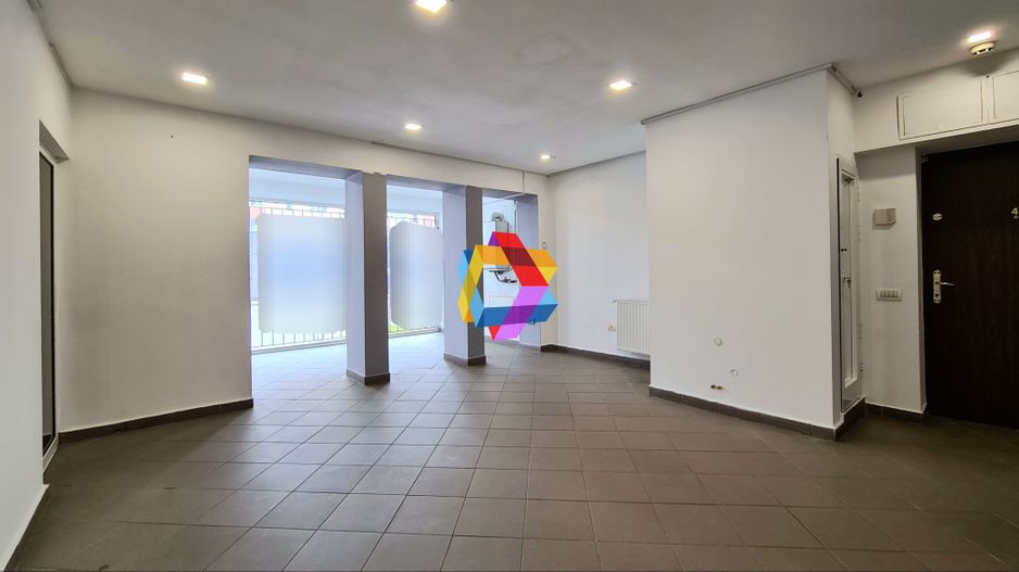 Spatiu comercial de închiriat  - 35 mp # spatii-comerciale-brasov.ro - Poză 1