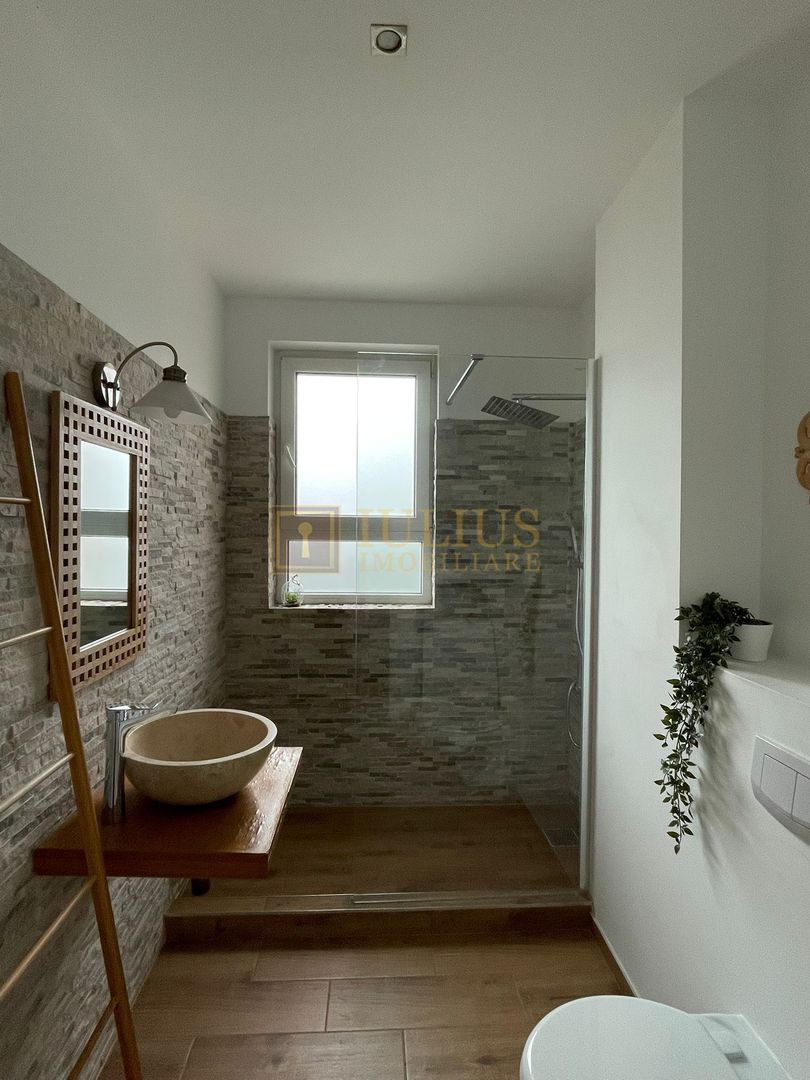 Apartament luminos,  parcare privata - Poză 11