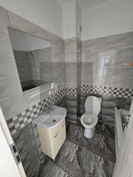Apartament 2 camere Grand Arena/centrala proprie - Poză 7