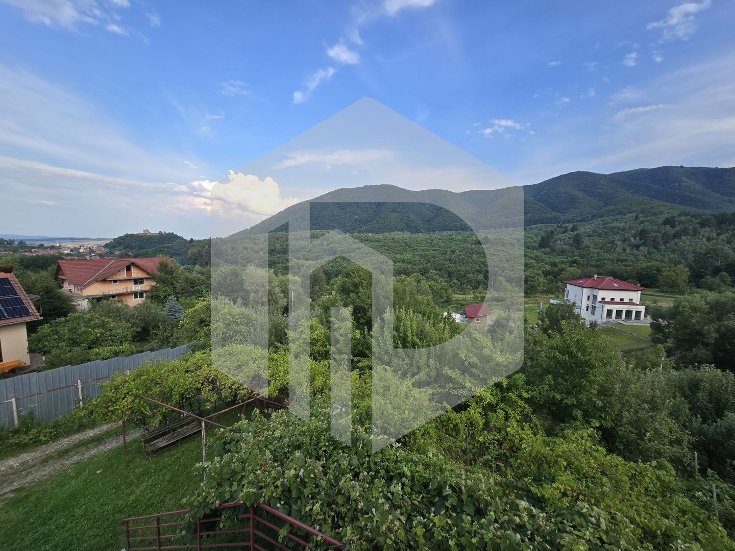 Casa individuala 4 camere teren 3825 mp Cisnadioara - Poză 23