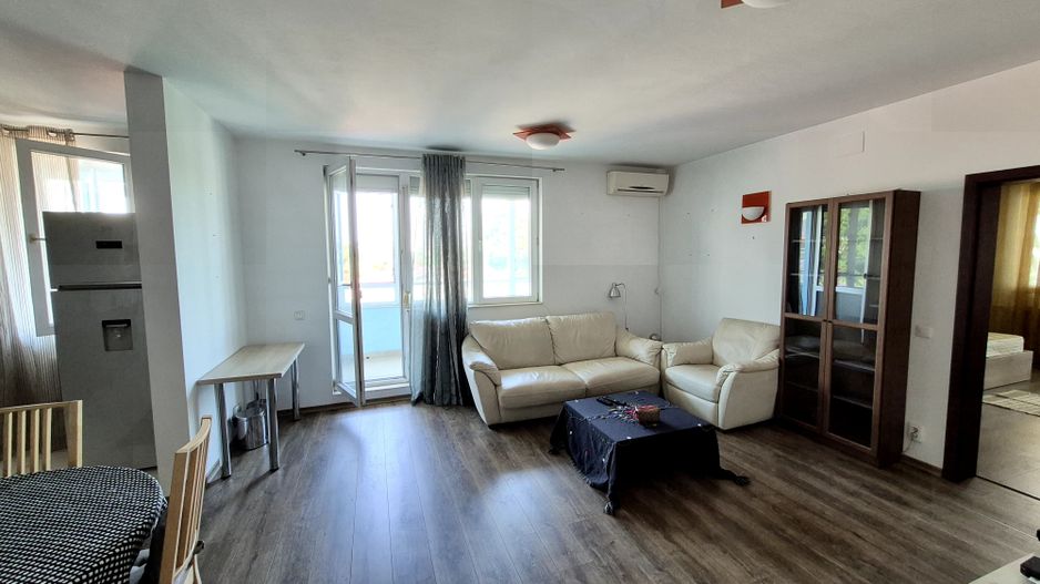 Apartament cu 2 camere 85 mp + 35 mp terasa si balconul + 2 locuri de parcare - Poză 2