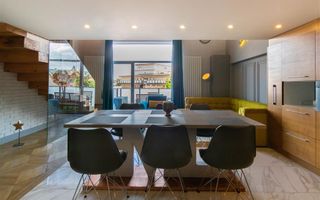 ?** Apartament superb pe doua niveluri Ultrafinisat Semicentral ** - Poză 3