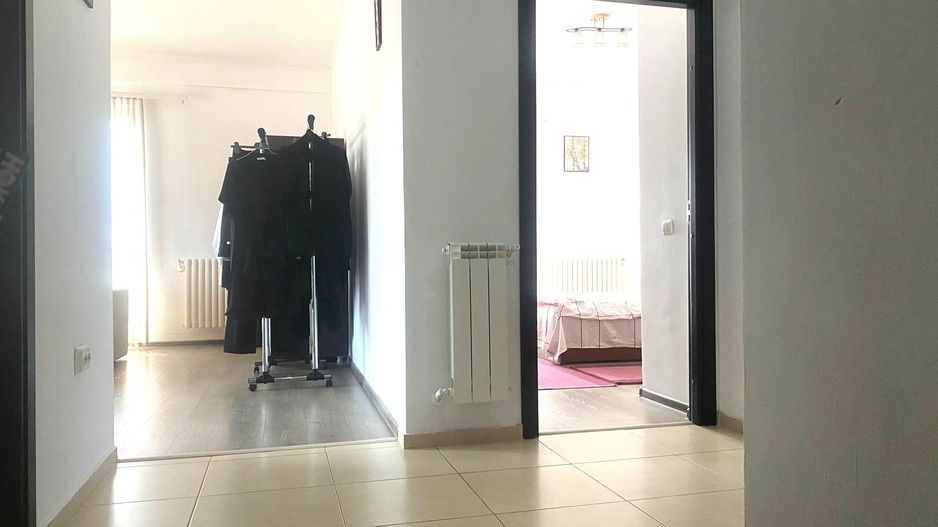 Camere spatioase! Vanzare apartament cu 2 camere in Targoviste - M3 - Poză 9