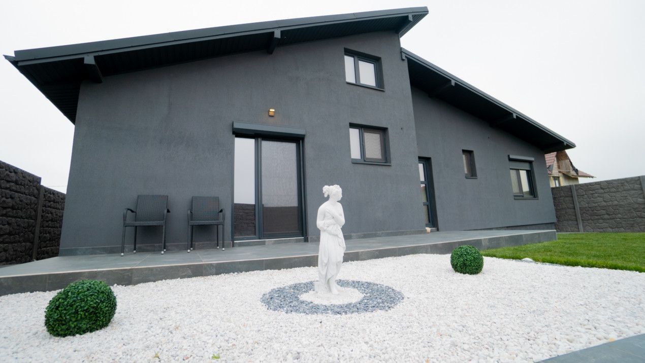 Agigea - Casa  deosebita cu piscina, mobilata si utilata complet. - Poză 72