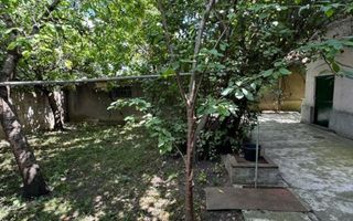 De vânzare Vilă D+P+2E, Gradiste Arad, garage si curte proprie - Poză 7