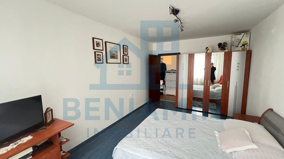 Apartament-3 Camere-Semidecomandat-65mp-Astra-Brasov - Poză 3