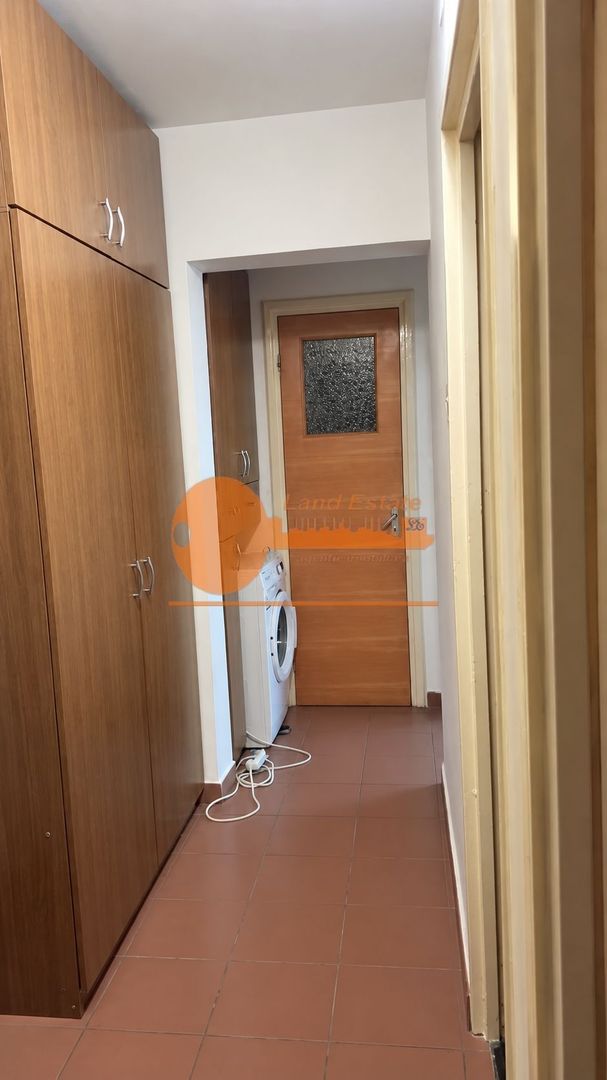 Apartament cu 3 camere la 2 Minute Metrou Raul Doamnei - Poză 2