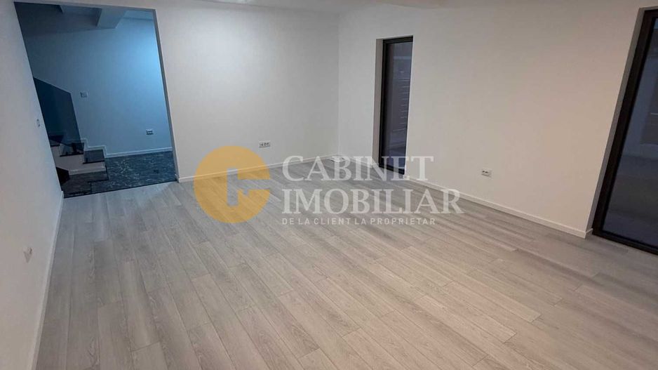 Casa individuala - 132 m2 utili - Miroslava - Poză 2