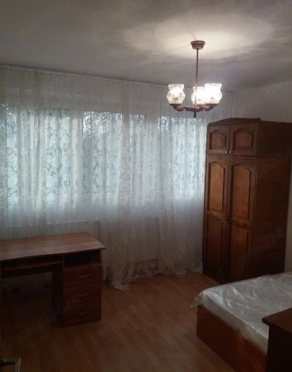 DE INCHIRIAT Apartament 2 camere - Eroii Revoluției - Poză 3