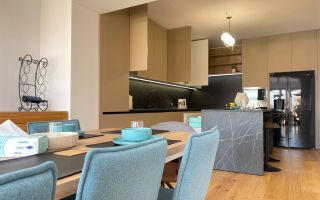 Casă cu design modern & suflet autentic – 200 m² de confort și rafinam - Poză 2