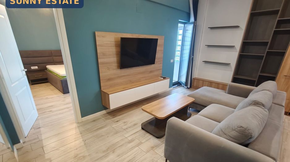DE VÂNZARE — 2 CAMERE MOBILAT, B-DUL MAMAIA, ZONA DELFINARIU - Poză 2