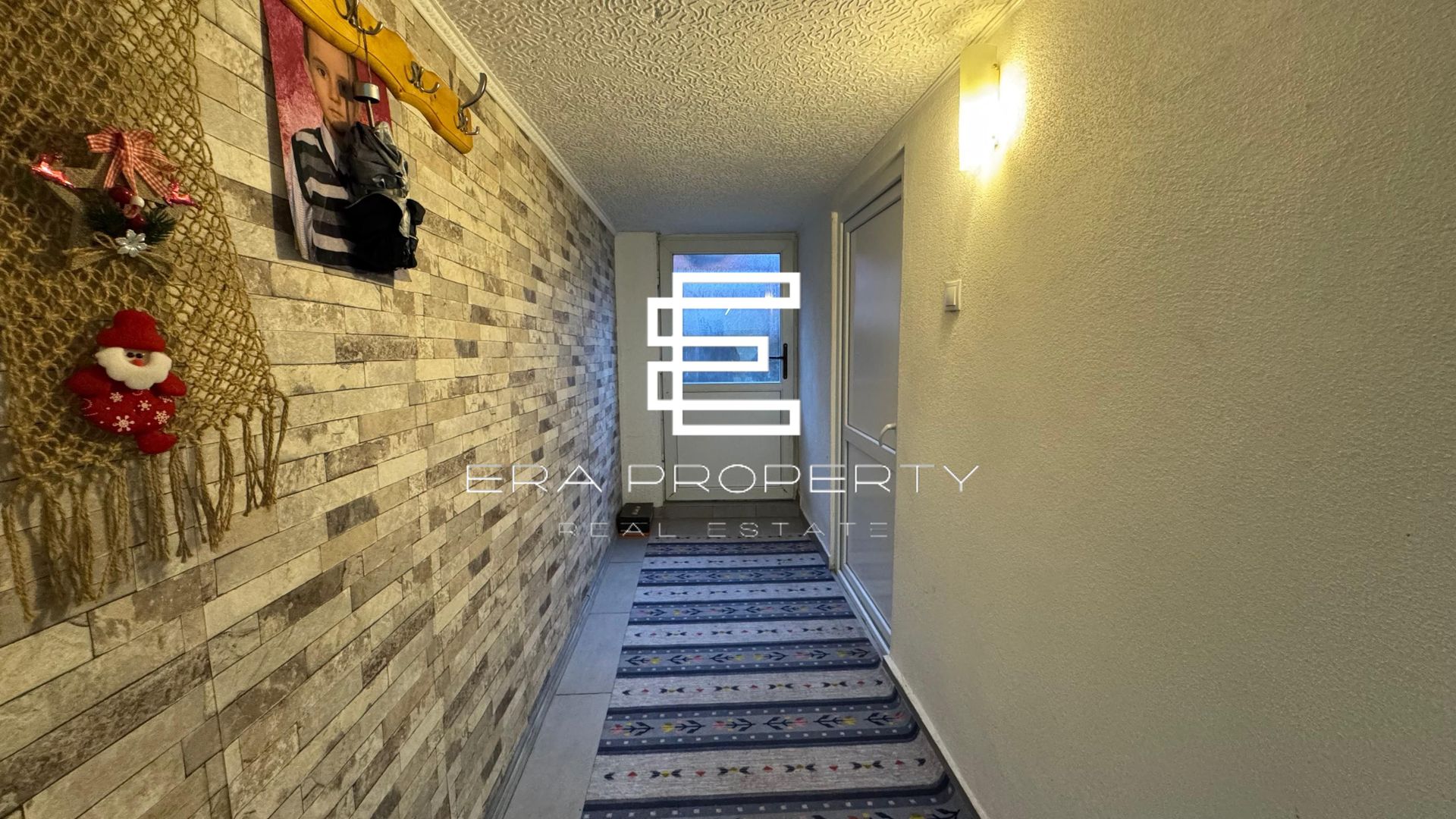 Casă Individuală cu 250 mp Teren | 180 mp Utili | 4 Dormitoare | Garaj | - Poză 10