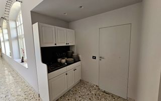 Spatiu de birouri,2 camere, ultracentral, 45 mp - Poză 7