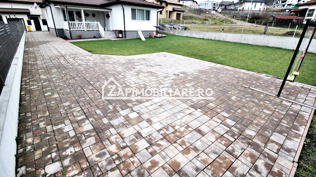 Casa 4 camere, 2 băi,141 mp,555 mp teren,cartier Răsăritului - Poză 2