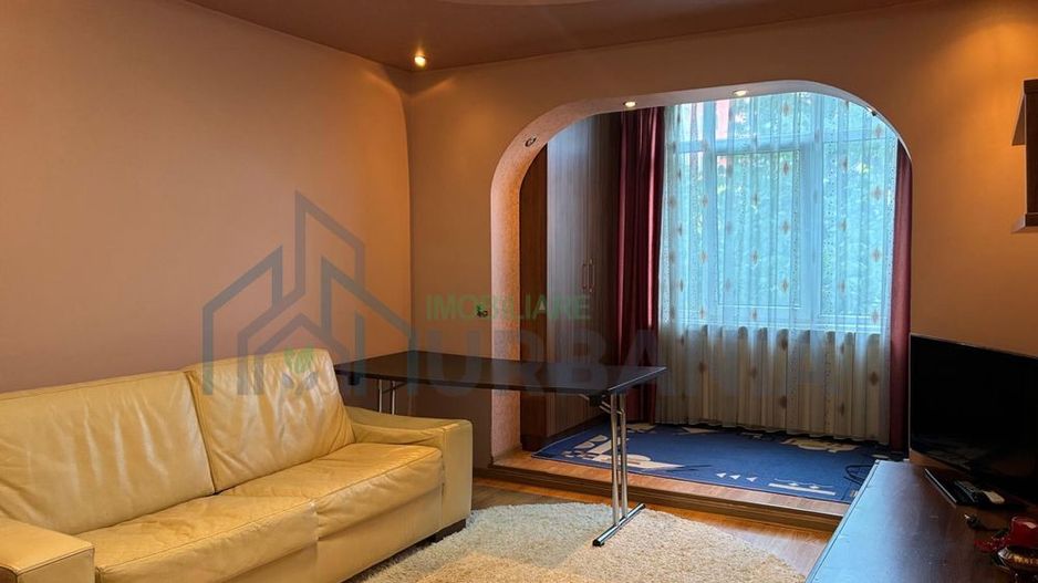 Apartament 3 camere de închiriat în Iași, Podu Roș - Poză 1