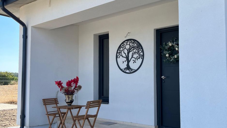 Vila spatioasa langa padure TVA 0%, teren 700mp, DN1, A3, A0 - Poză 3