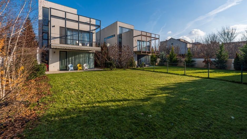 Modern villa | 6 rooms | Iancu Nicolae - Poză 4