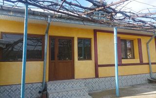 Casă cu grădină, 86 mp, 3 camere, sat Drăgușeni, comuna Scheia, la 35 km de Iași - Poză 2