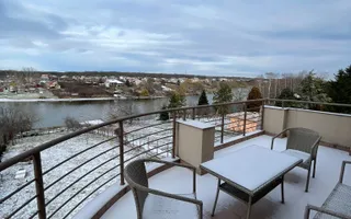 Vilă spectaculoasă cu vedere la lac Balotesti - laguna Verde - Poză 33