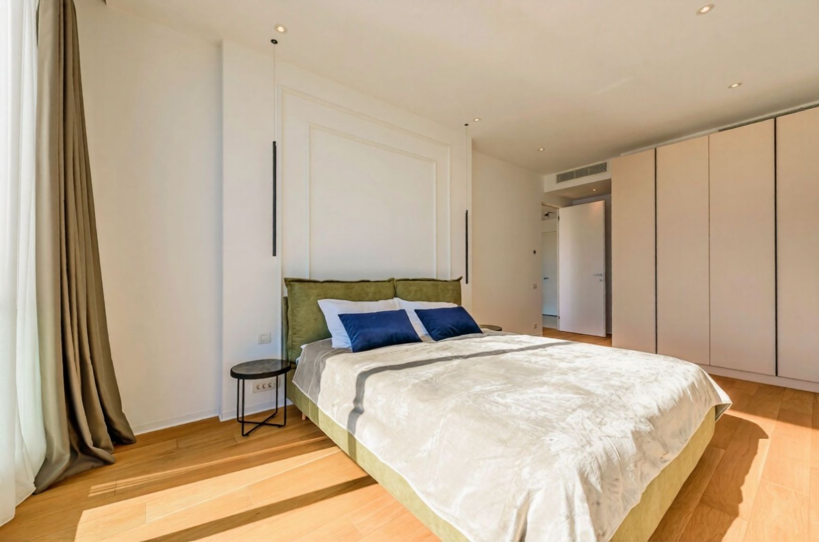 Apartament superb One Mamaia Nord 3 camere I Sea view - Poză 13