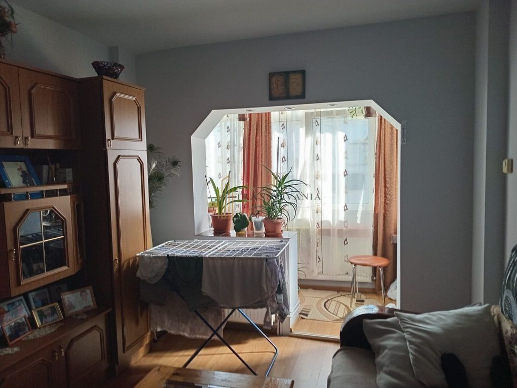 Apartament 2 camere, decomandat, zona Mihai Viteazu - Poză 2