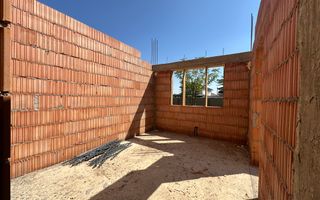 Duplex despărtit prin cameră tehinca Mosnita Noua - Poză 3