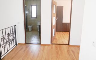 Vila mobilata si teren 1200mpBrasov-Harman - Poză 3