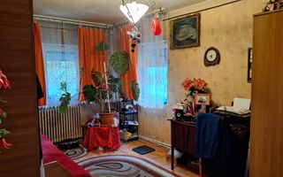 Apartament cu 4 camere decomandat în cartierul Mănăștur, Cluj-Napoca. - Poză 3