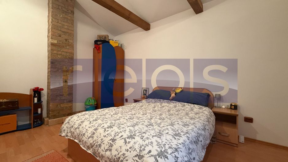 VANARE CASA | 150 MP LOCUIBILI | TEREN 400 MP | PANOURI FOTOVOLTAICE 8 KW | - Poză 8