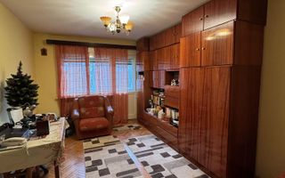 Apartament de vânzare în Micro 15 - Poză 1