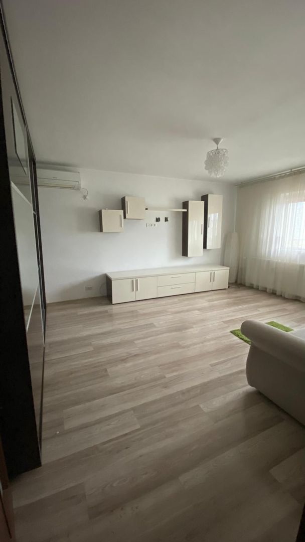 GARSONIERA BRANCOVEANU, BUCATARIE INCHISA, MOBILATA , METROU 7 MIN - Poză 9