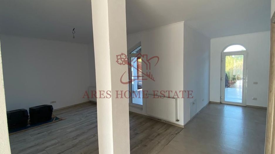 Casă 5 camere, 2 niveluri, intrări și utilități separate – Șag - Poză 11