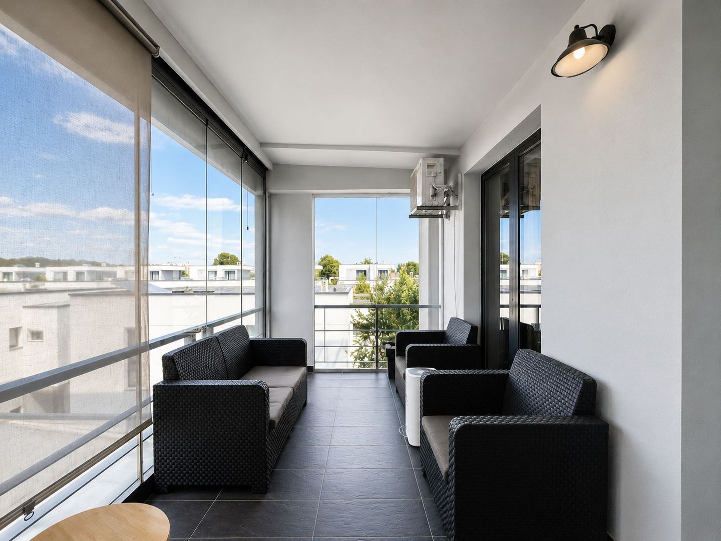Apartament 3 camere, zona Erou Iancu Nicolae, complex cu piscina - Poză 11