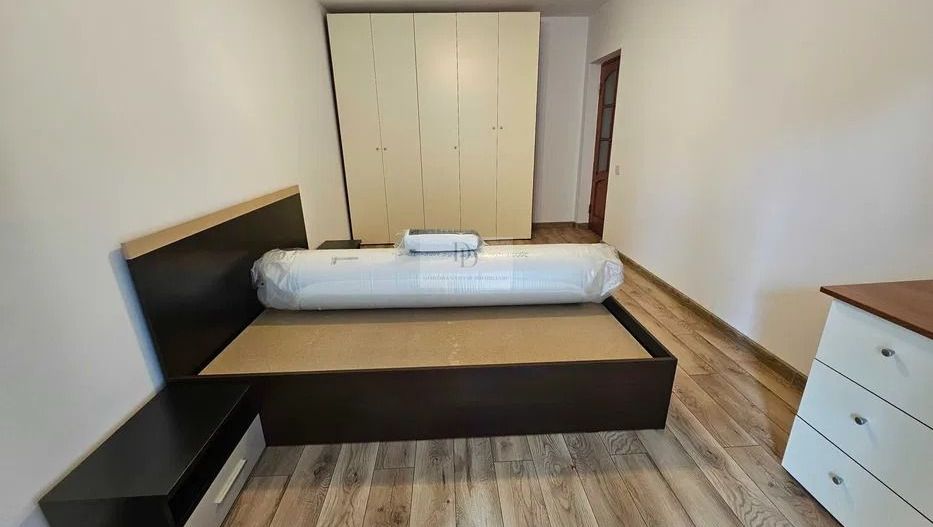 Apartament 4 camere de închiriat | Garaj + Parcare | Zorilor - Poză 1