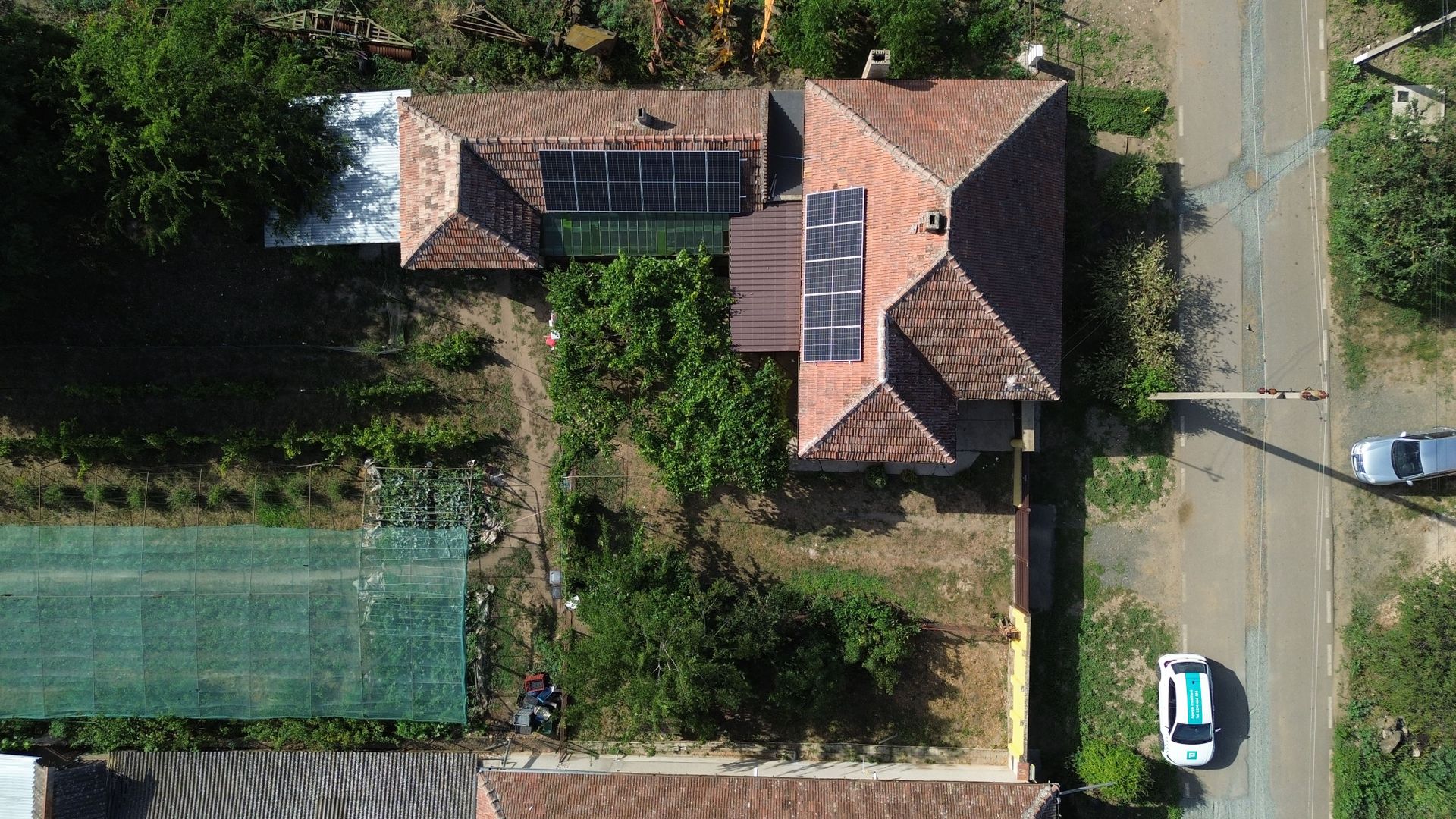 Casă cu 4 camere și teren de 5538 mp în Macea - Poză 17