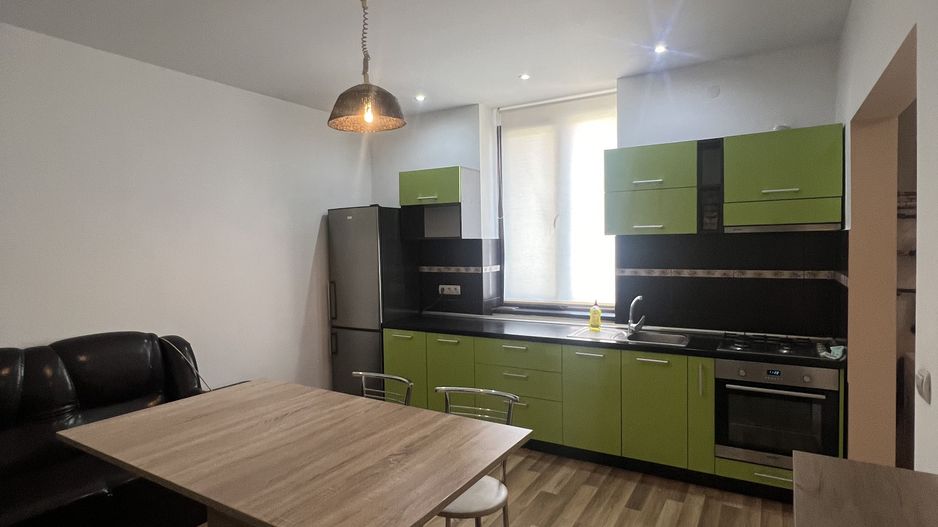 Apartament spațios 2 camere - zona Traian - Poză 2