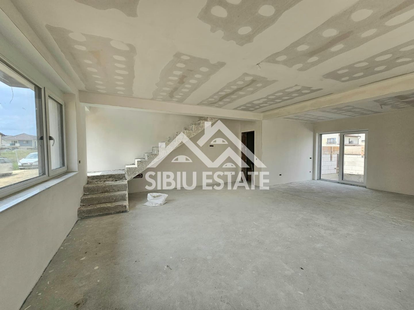 Casa Selimbar, Sibiu 3 dormitoare, 3 bai, terasa - Poză 18
