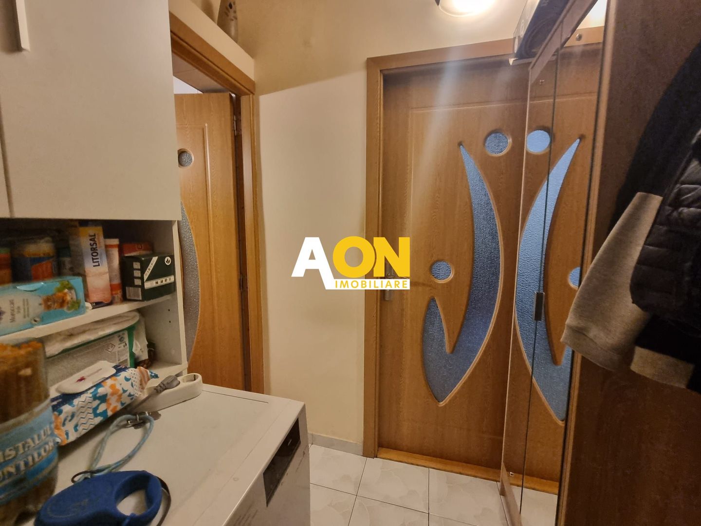 Apartament 2 camere, parter inalt Cetate - Poză 5