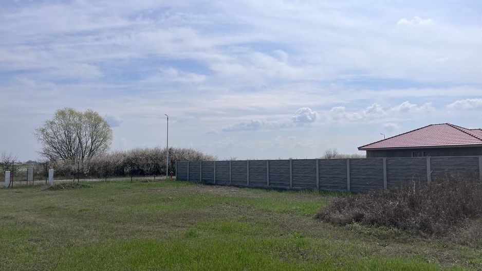 COMISION 0 | Teren intravilan | 745 mp | Mosnita Veche - Poză 3