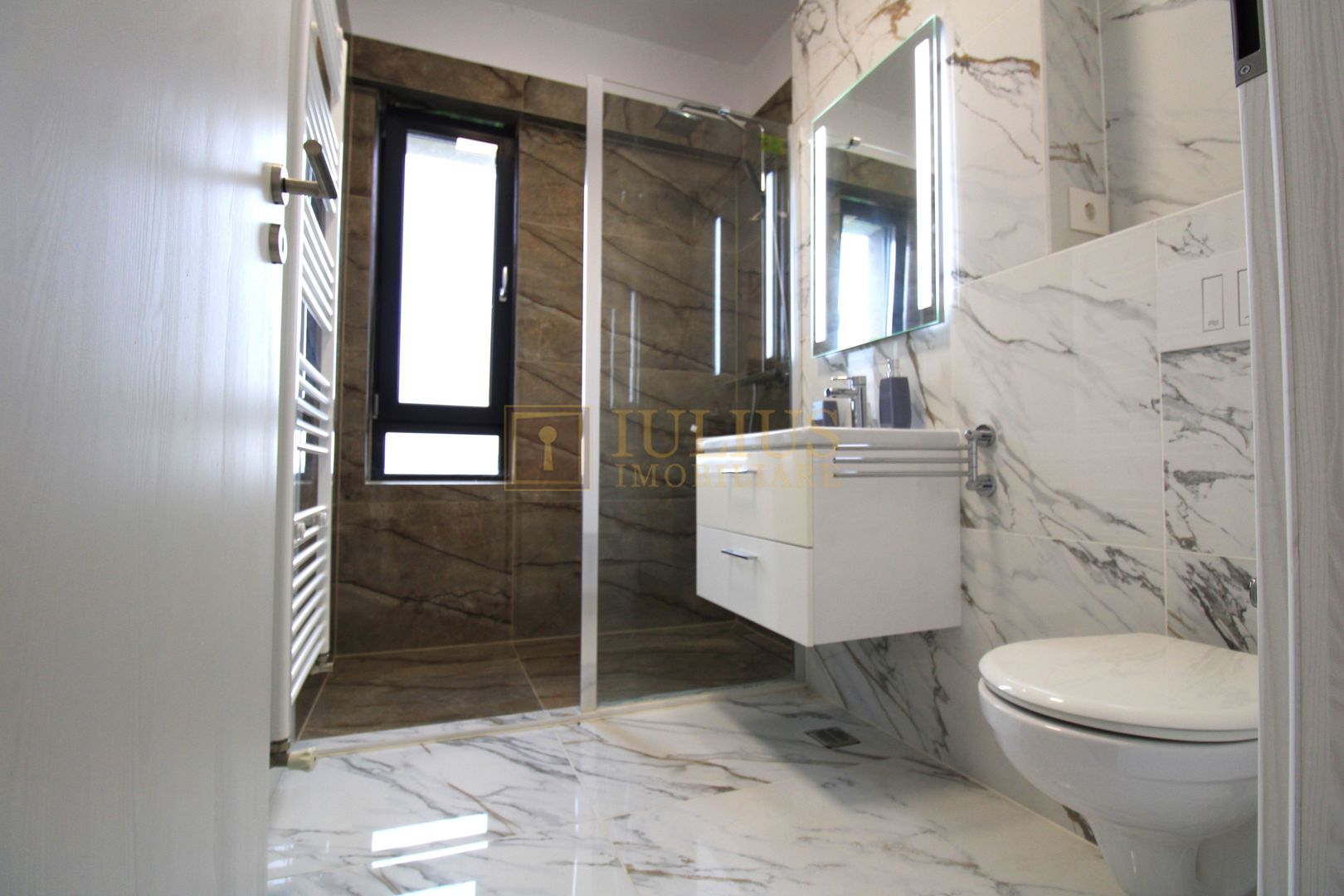 bloc nou, parcare, prima închiriere -Aradului - Poză 19