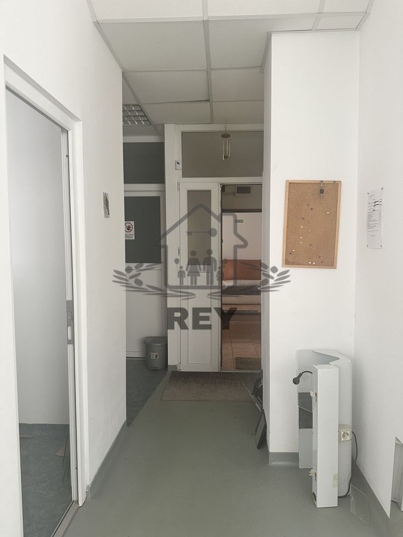 Ap. 108 mp– Parter, Centru Istoric, Pretabil Cabinet/Birou/Locuință/Reg Hotelier - Poză 19