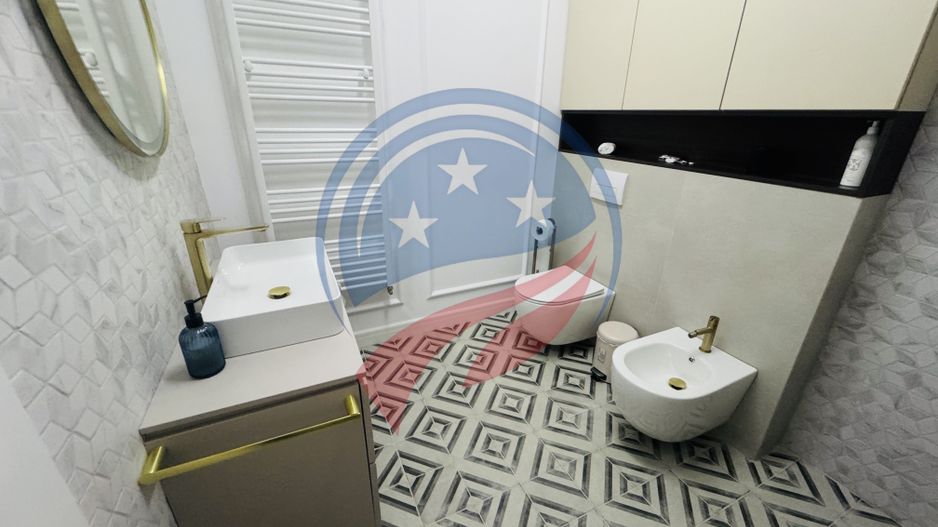 Super locație, super apartament 4 camere Ultracentral - Poză 16
