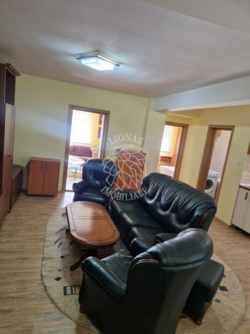 Apartament 3 camere 70 mp-2 balcoane-etaj 1-parcare-Unirea - Poză 3