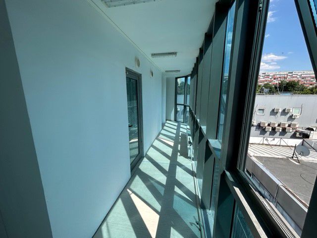 Inchiriere cladire moderna pentru clinica privata sau birouri - Poză 19