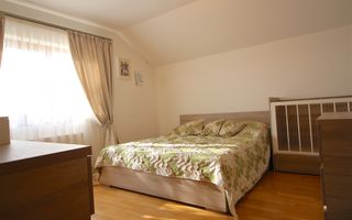 Casă / Vilă cu 5 camere de vânzare în zona Dumbravita - Poză 12