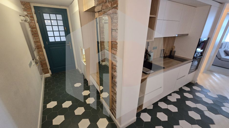 Apartament superb 3 camere zona Ultracentrala - Poză 8