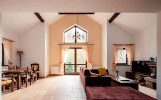 Investitie Valiug lacul Gozna Casa utilata 5 camere parau padure - Poză 7