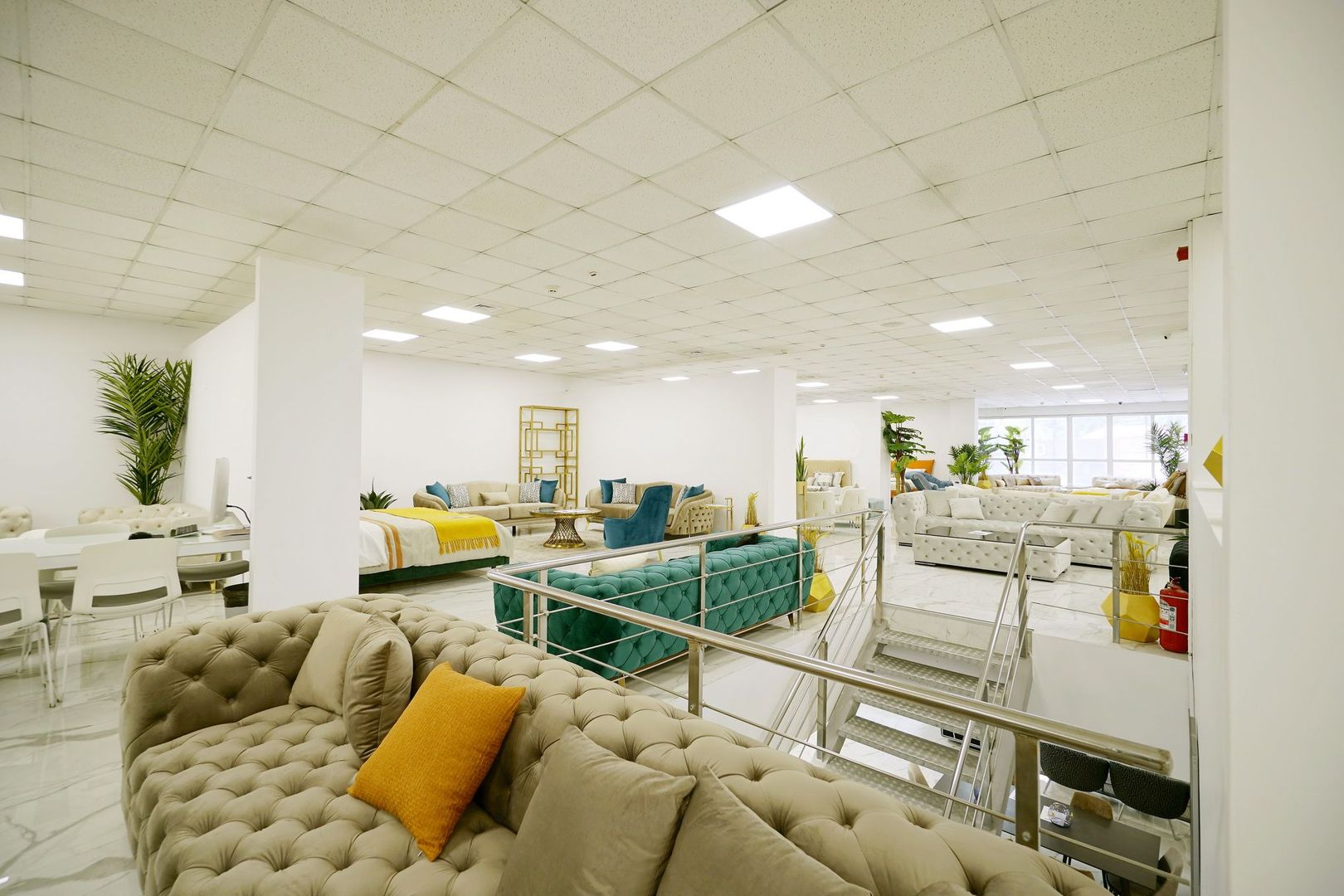 Spatiu comercial 2000 mp,Valea Cascadelor - Poză 22