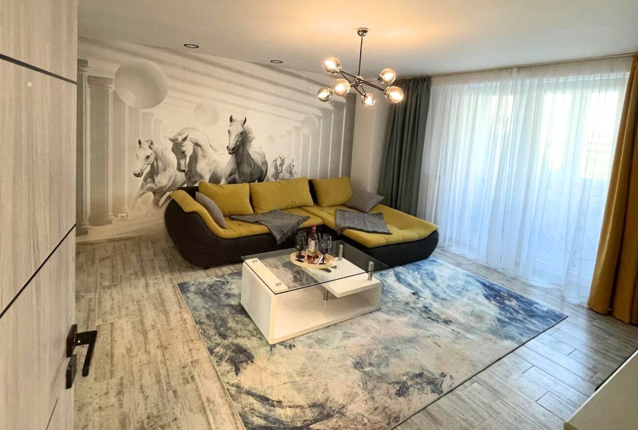 Închiriere apartament modern cu 2 camere zona Unirii Burebista - Poză 1