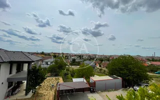 Casa de vanzare cu 3 camere tip duplex in zona Rogerius Oradea - Poză 15